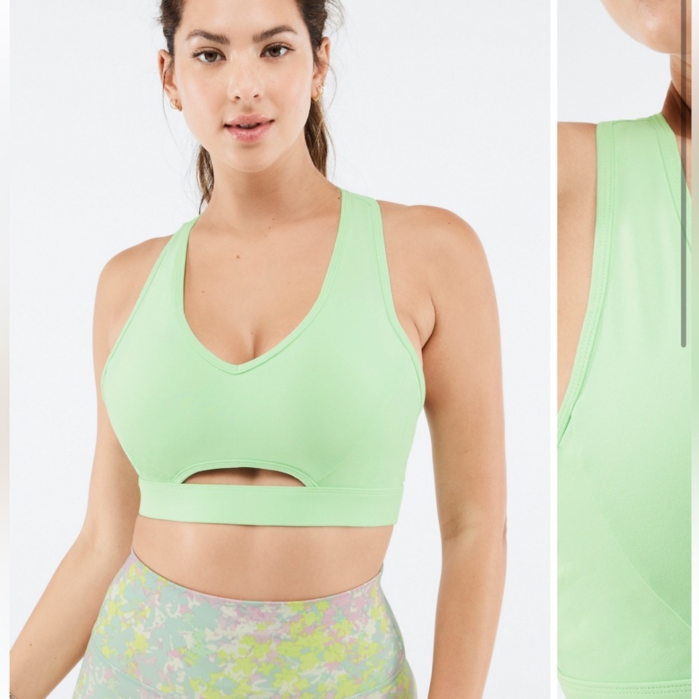 Light Green Fabletics Kiera Low Impact Sports Bra XL